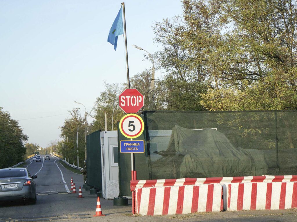 Grenzkontrolle Richtung Transnistrien. Foto: © Frank Gaudlitz